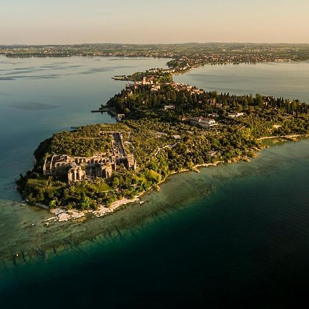 Lagoon Сирмионе Екстериор снимка